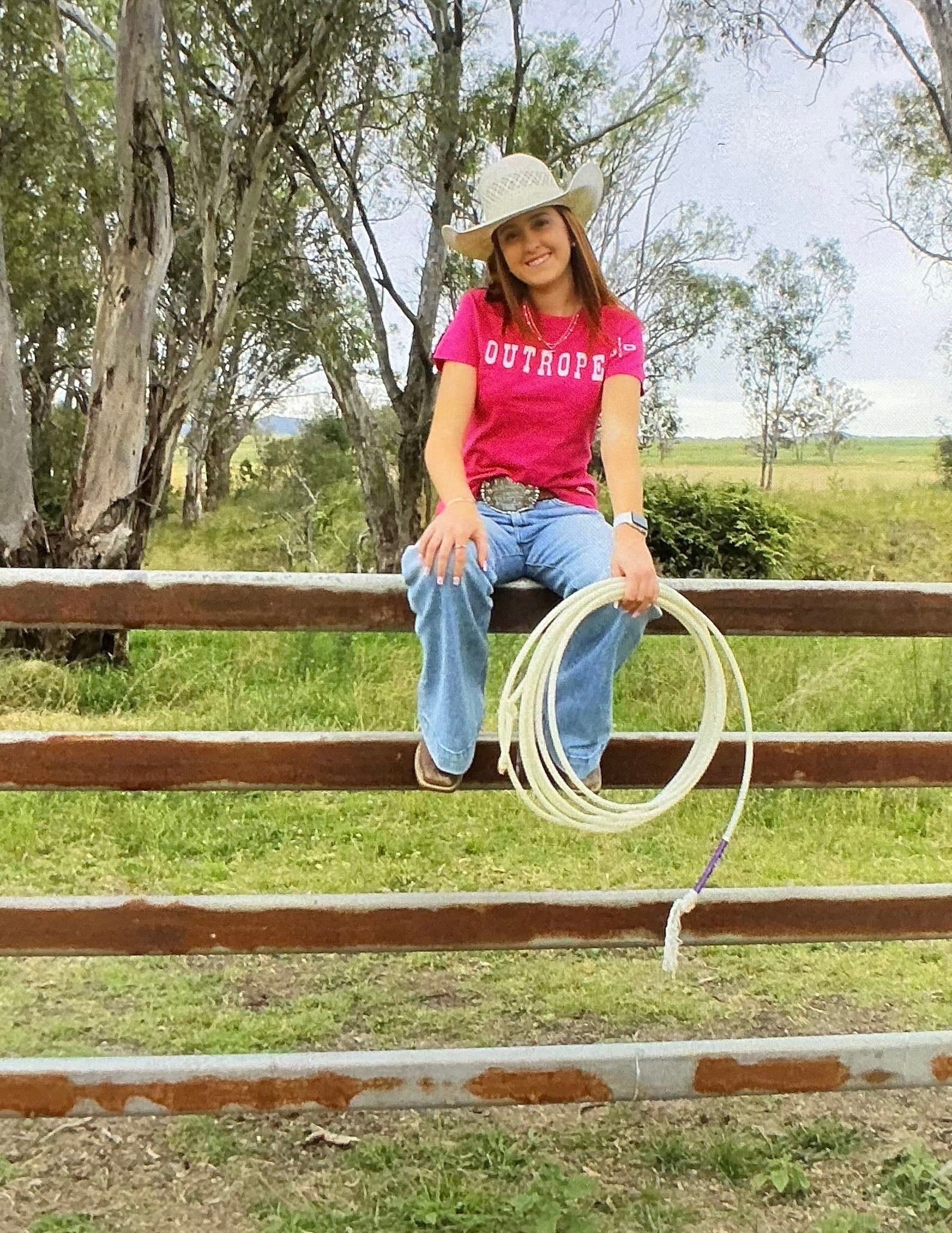 Outrope signature tee ladies