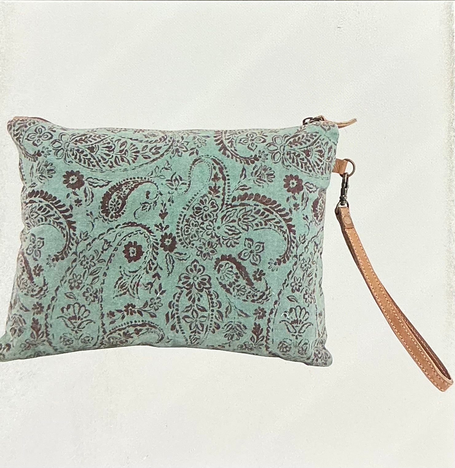 Make up bag